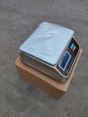 Preço de fábrica IP68 Impermeável 30kg Balança de pesagem digital Produtos do mar Pesca eletrônica Alimentos Balanças impermeáveis