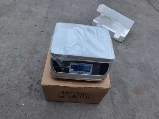 Preço de fábrica IP68 Impermeável 30kg Balança de pesagem digital Produtos do mar Pesca eletrônica Alimentos Balanças impermeáveis
